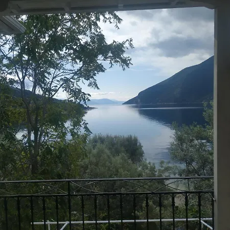 Apartment Il Paradiso Spartokhorion